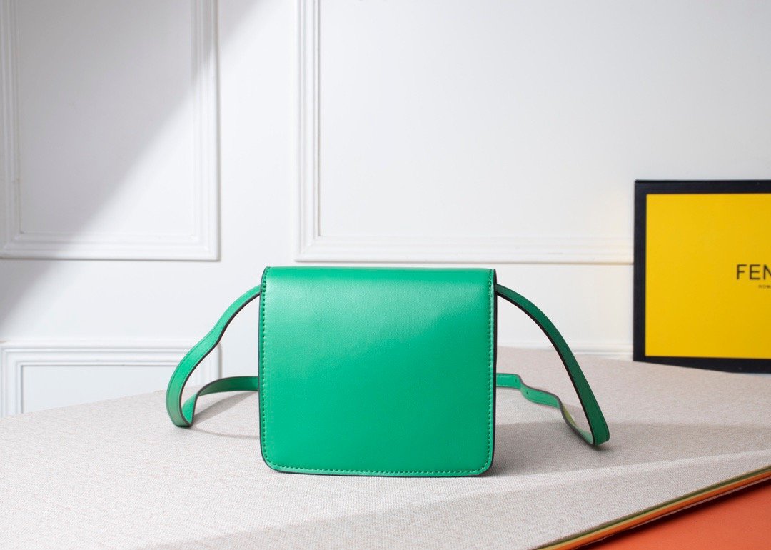 Designer Handbags Fendi 075
