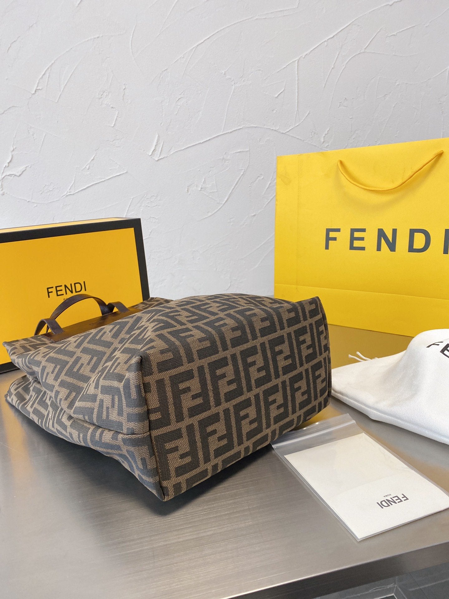 NEW Arrival Bags Fendi 142