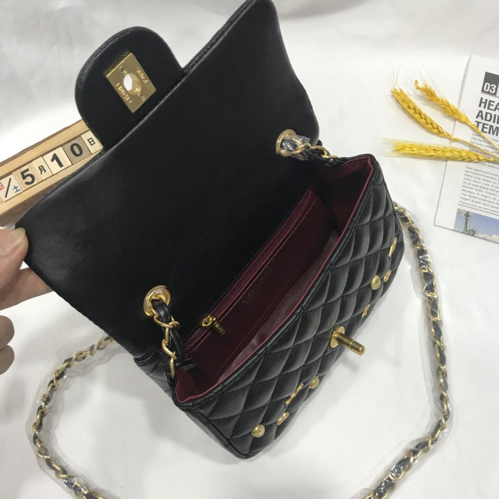 Designer Handbags Chanel 205