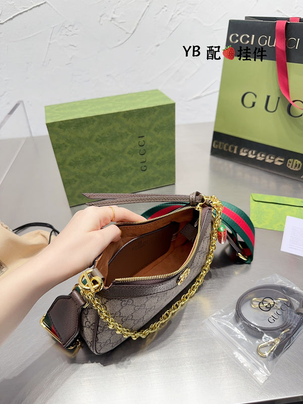 Luxury - Gucci Bags - 351