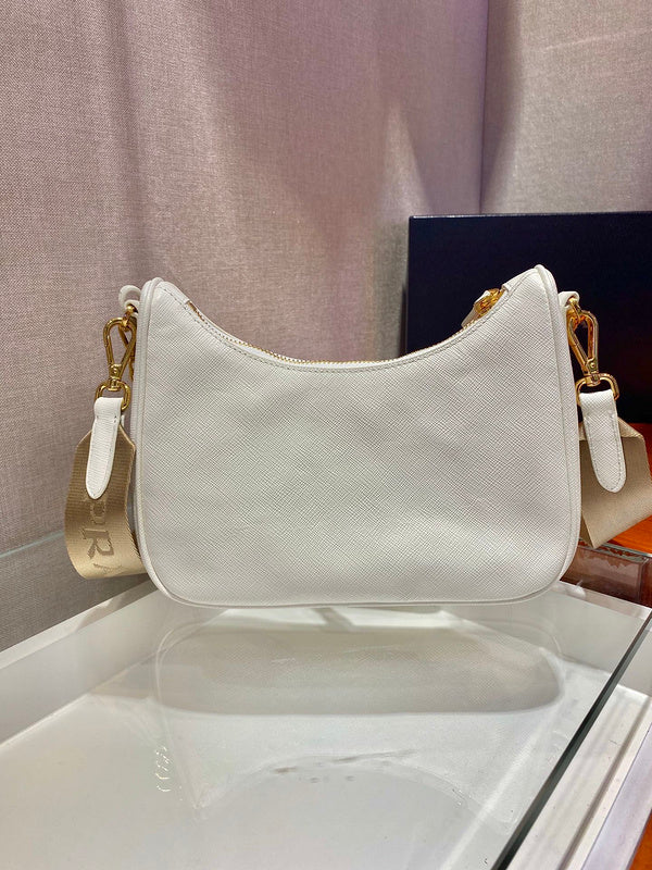 PDA - Bags District - 002