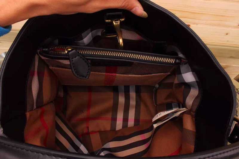 Burberry Bags - BG Bags - 1139