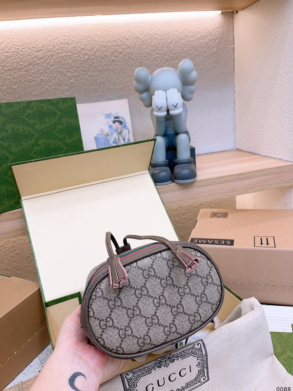 Luxury - Gucci Bags - 182