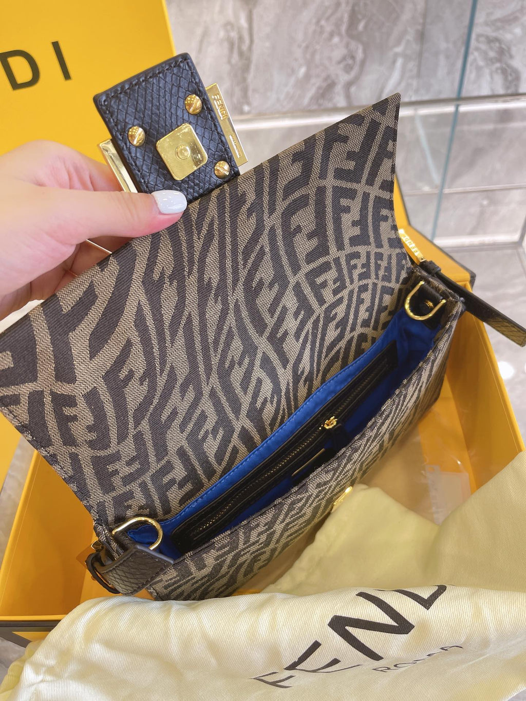 New Arrival Bags Fendi 210