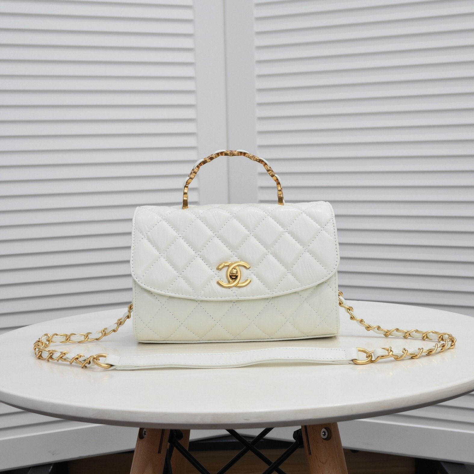 Designer Handbags Chanel 084