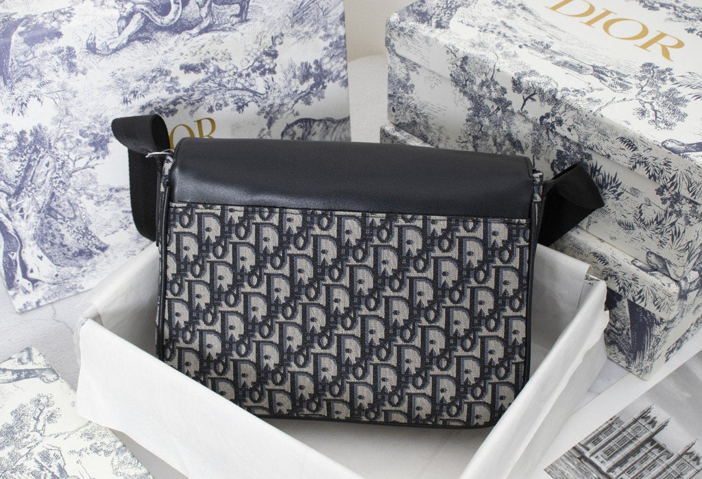 Designer Handbags dior 095