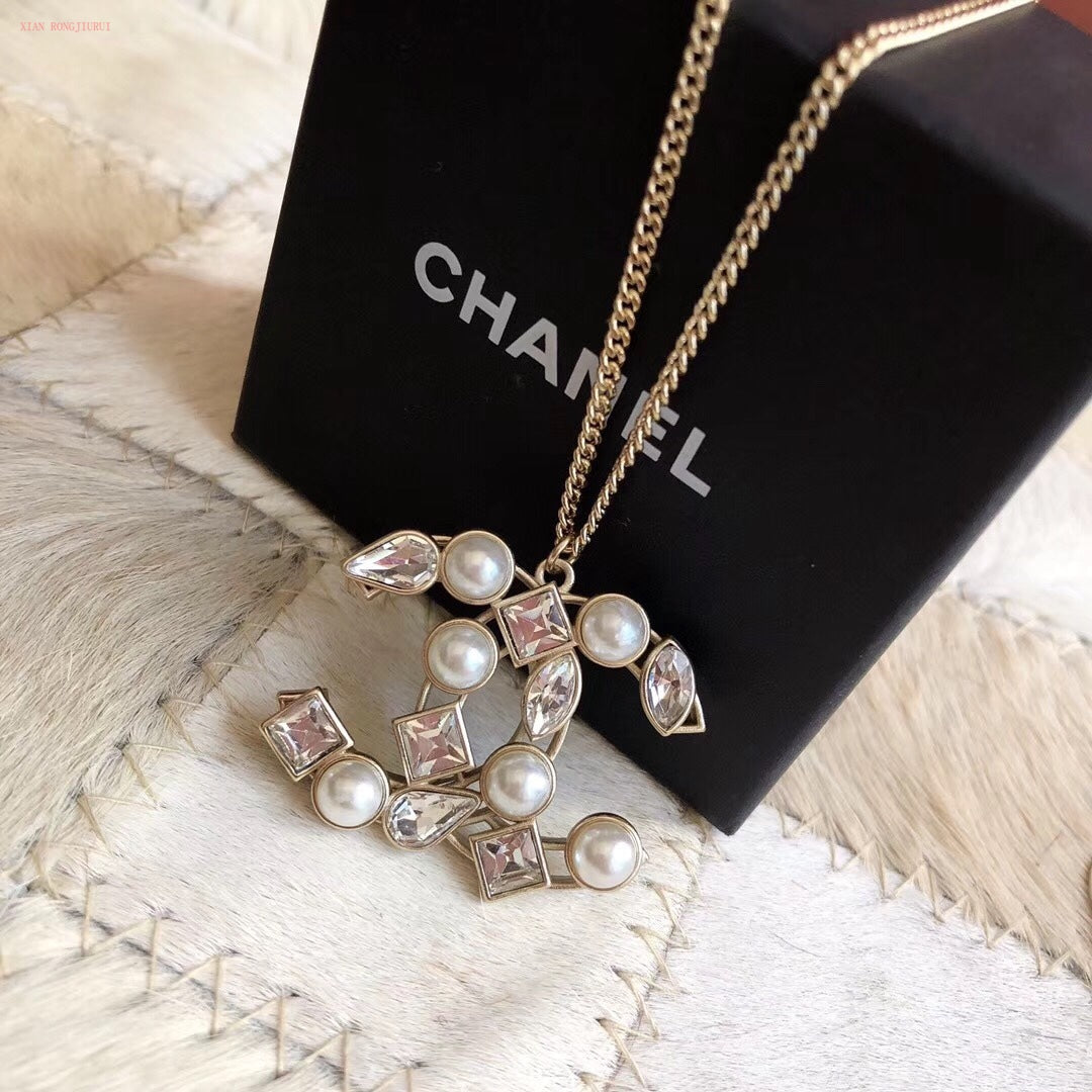 BG - Holiday Necklace chanel057