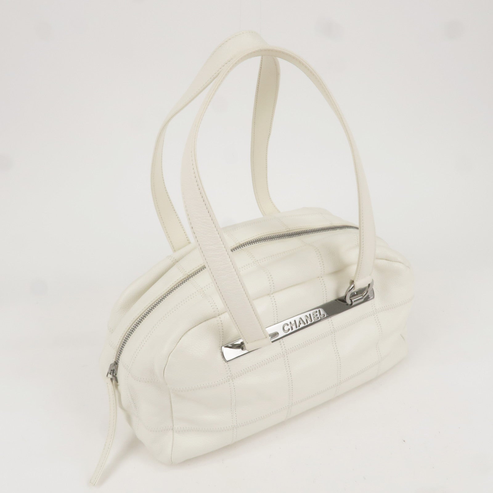 CHANEL Chocolate Bar Caviar Skin Mini Boston Bag White A26135