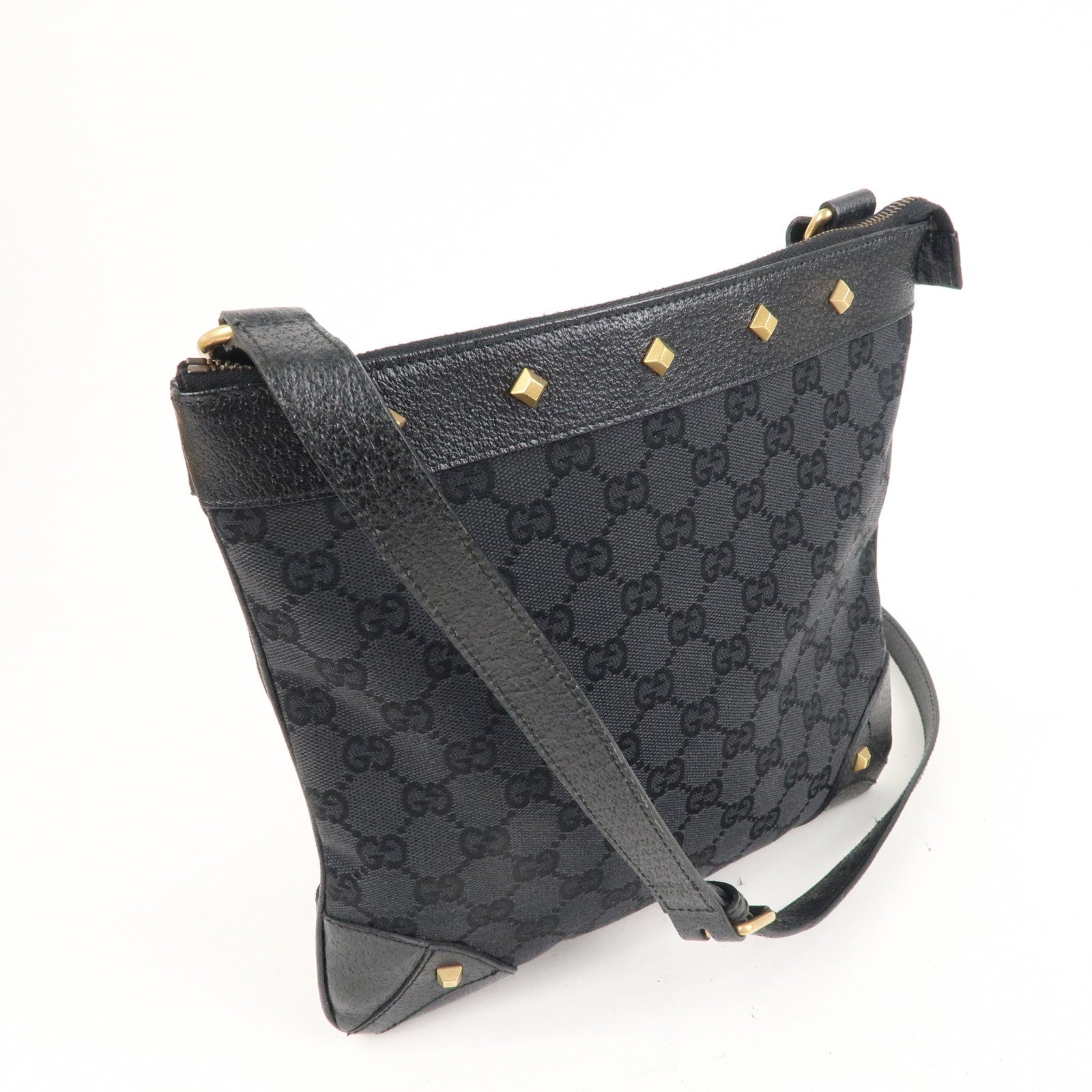 GUCCI GG Canvas Leather Studs Shoulder Bag Black 120893