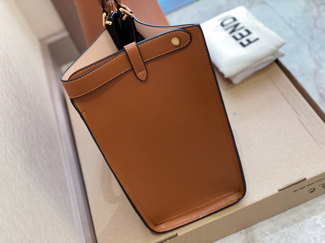 NEW Arrival Bags Fendi 143