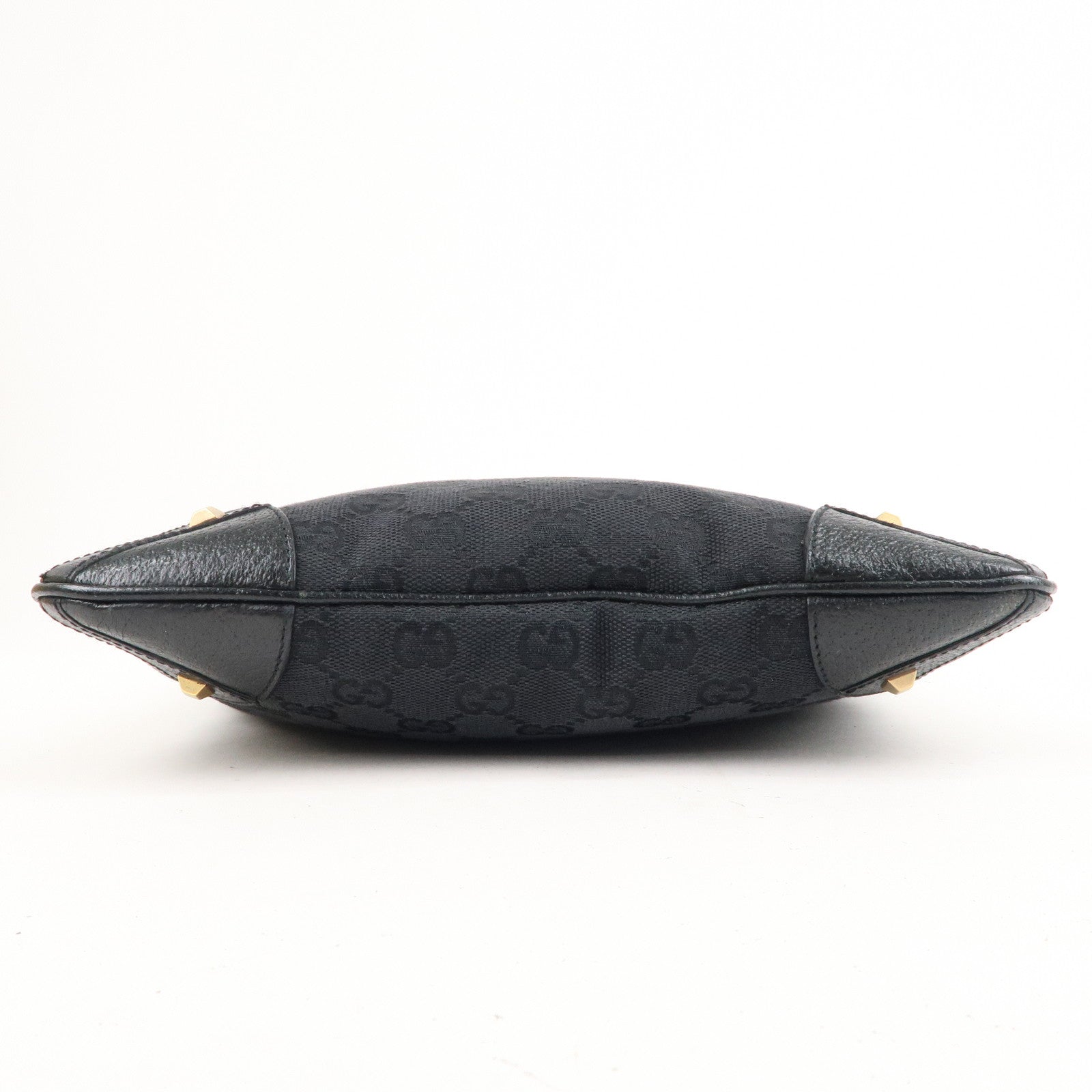 GUCCI GG Canvas Leather Studs Shoulder Bag Black 120893