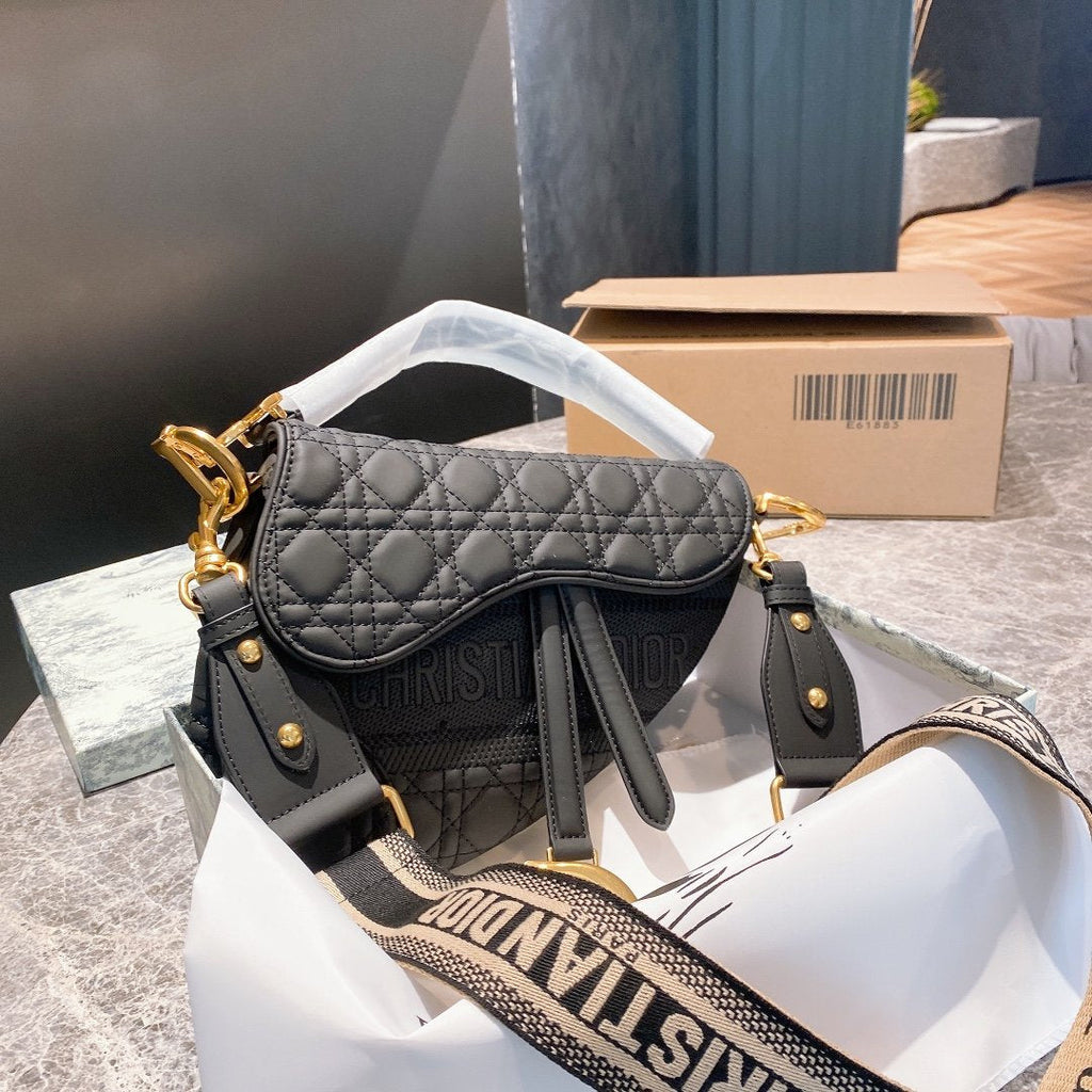 Designer Handbags dior 051