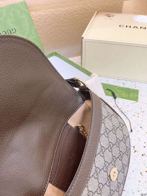 Luxury - Gucci Bags - 220