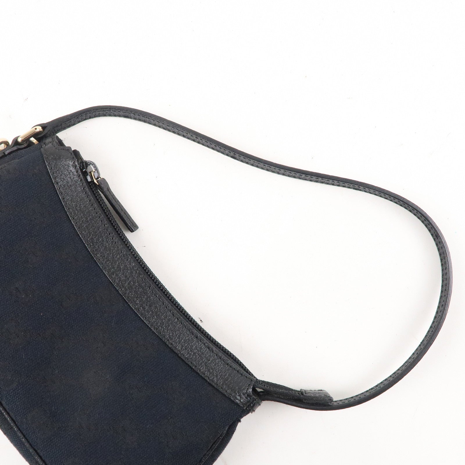 GUCCI GG Canvas Leather Hand bag Accessory Pouch Black 154432