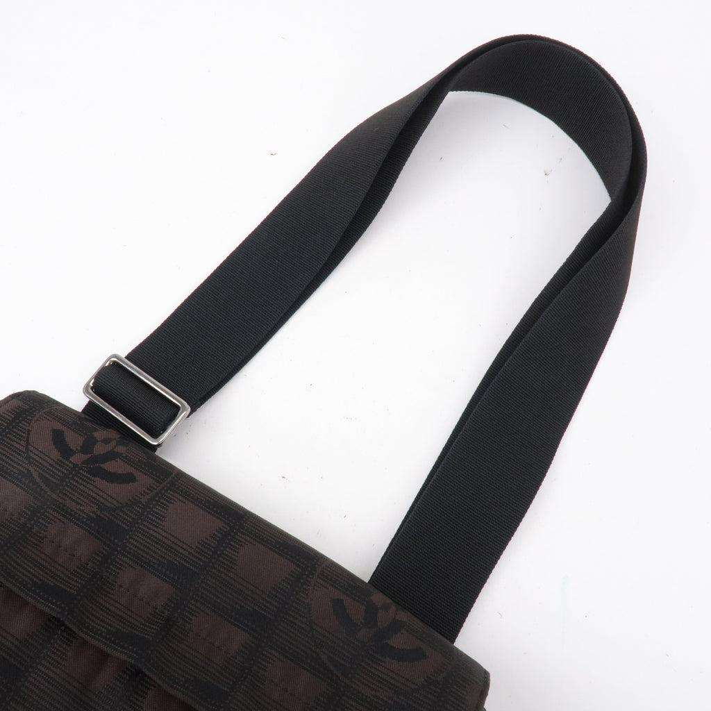 CHANEL New Travel Line Nylon Jacquard Leather Shoulder Bag A29347