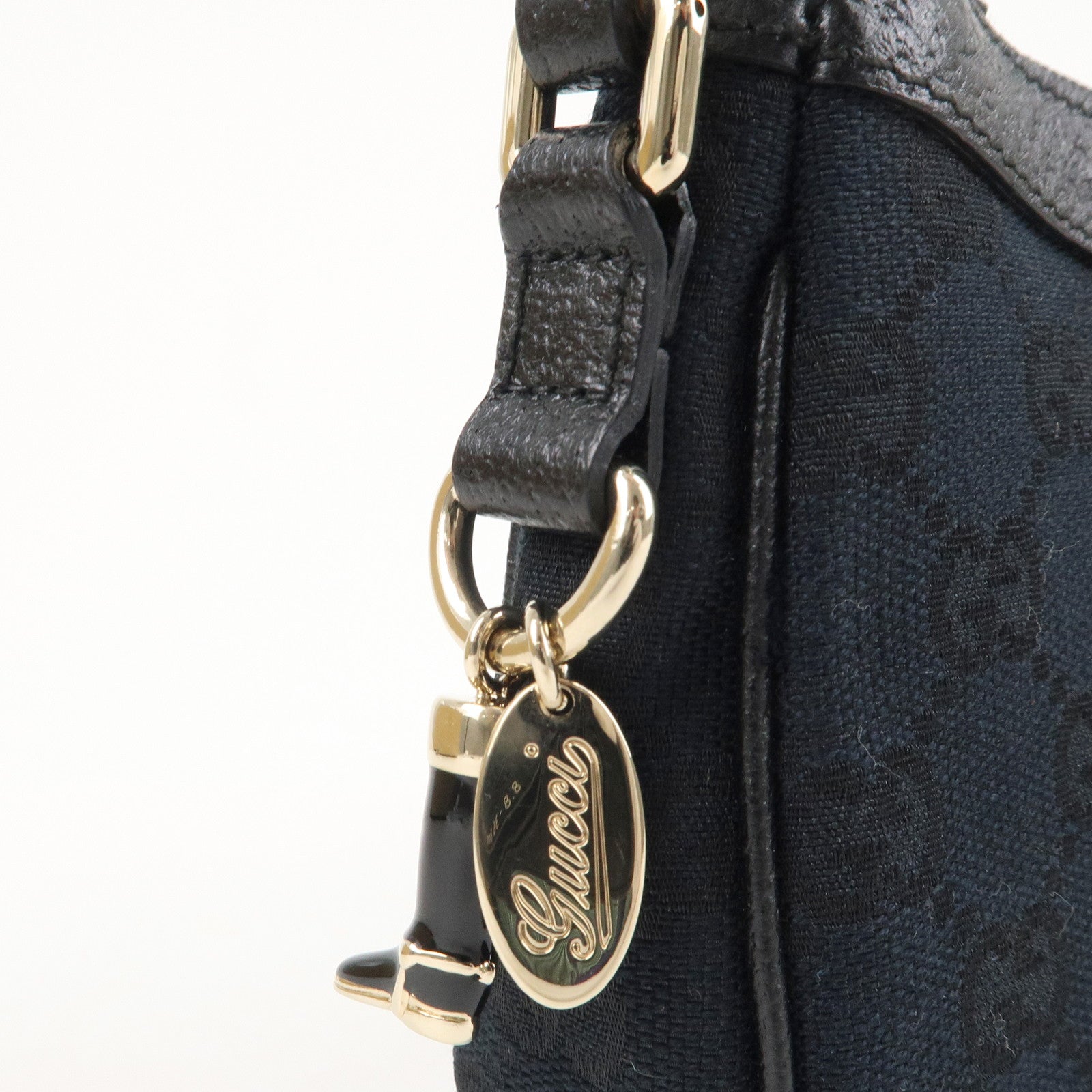 GUCCI GG Canvas Leather Hand bag Accessory Pouch Black 154432