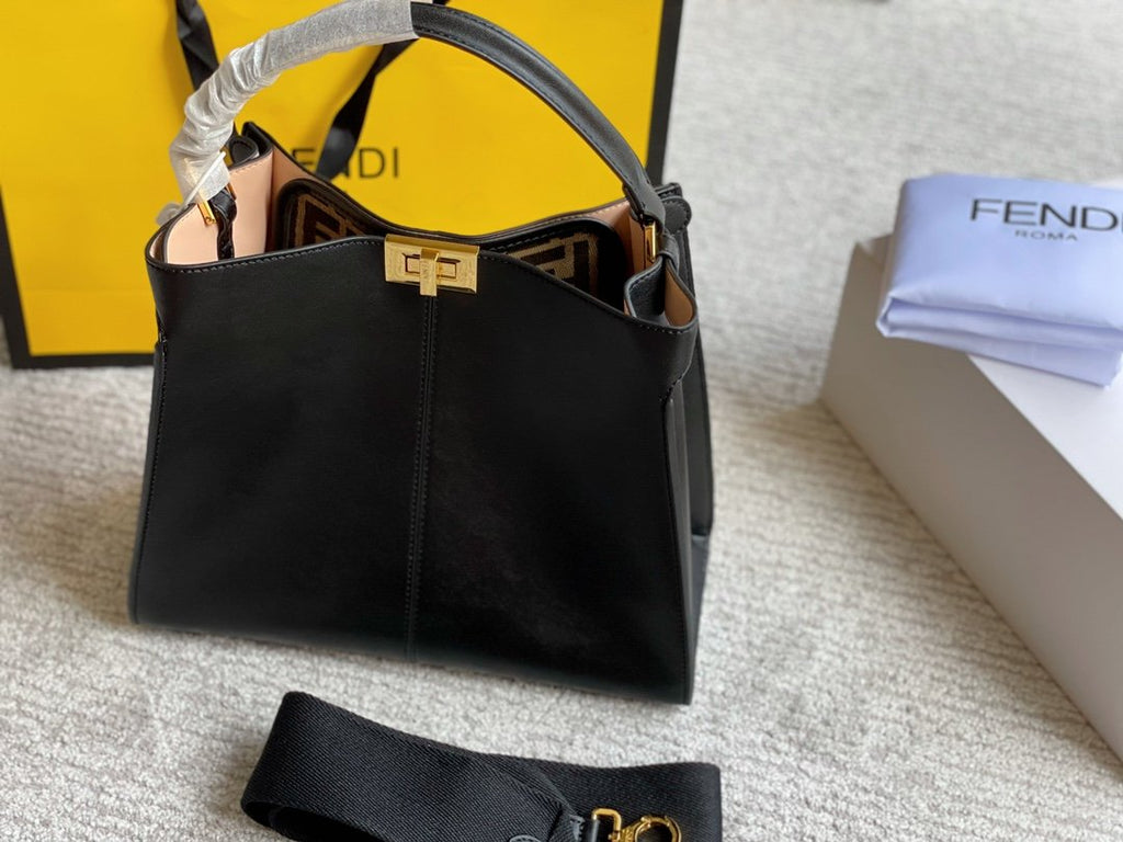 Luxury  Bags Fendi 206