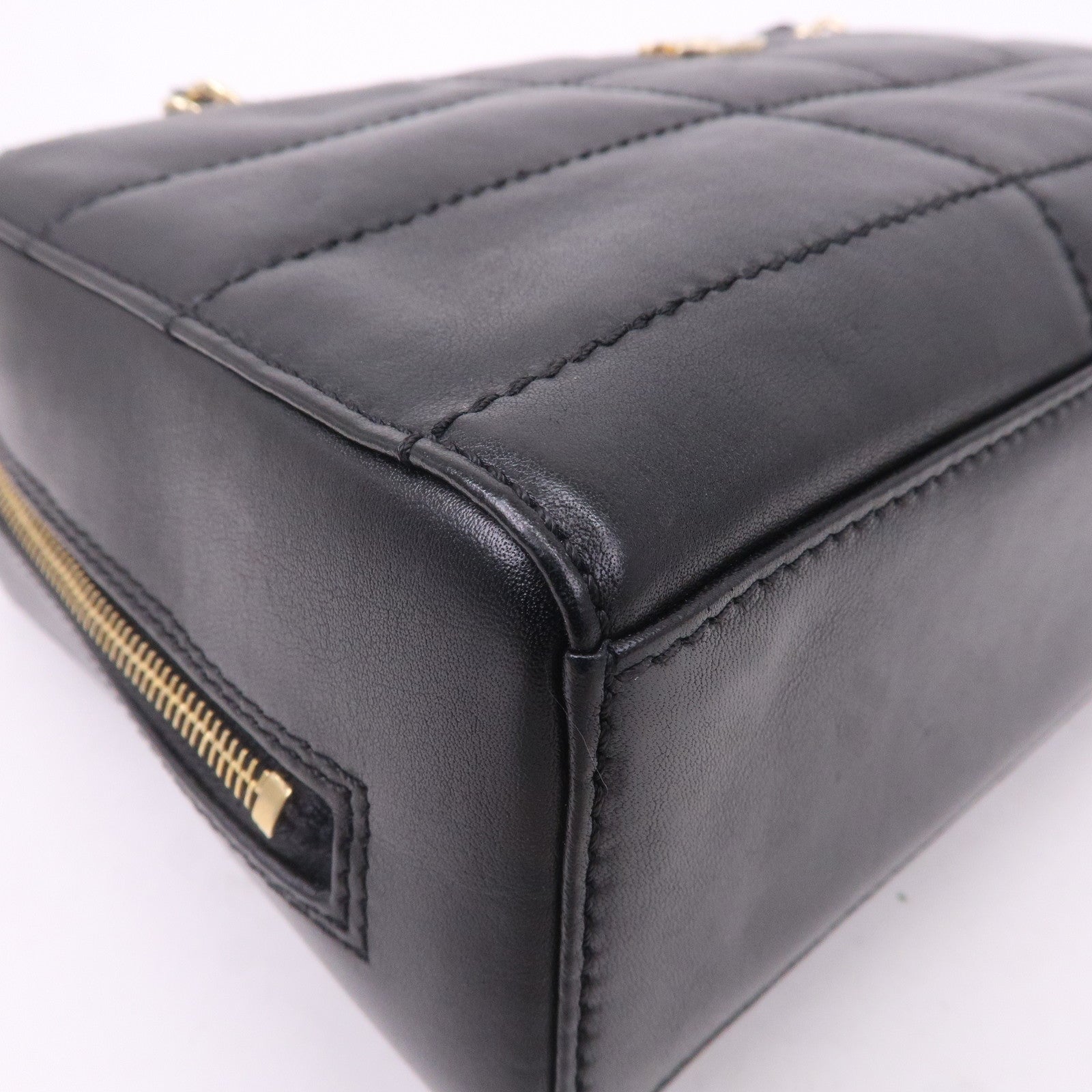 CHANEL Chocolate Bar Lamb Skin Chain Shoulder Bag Black