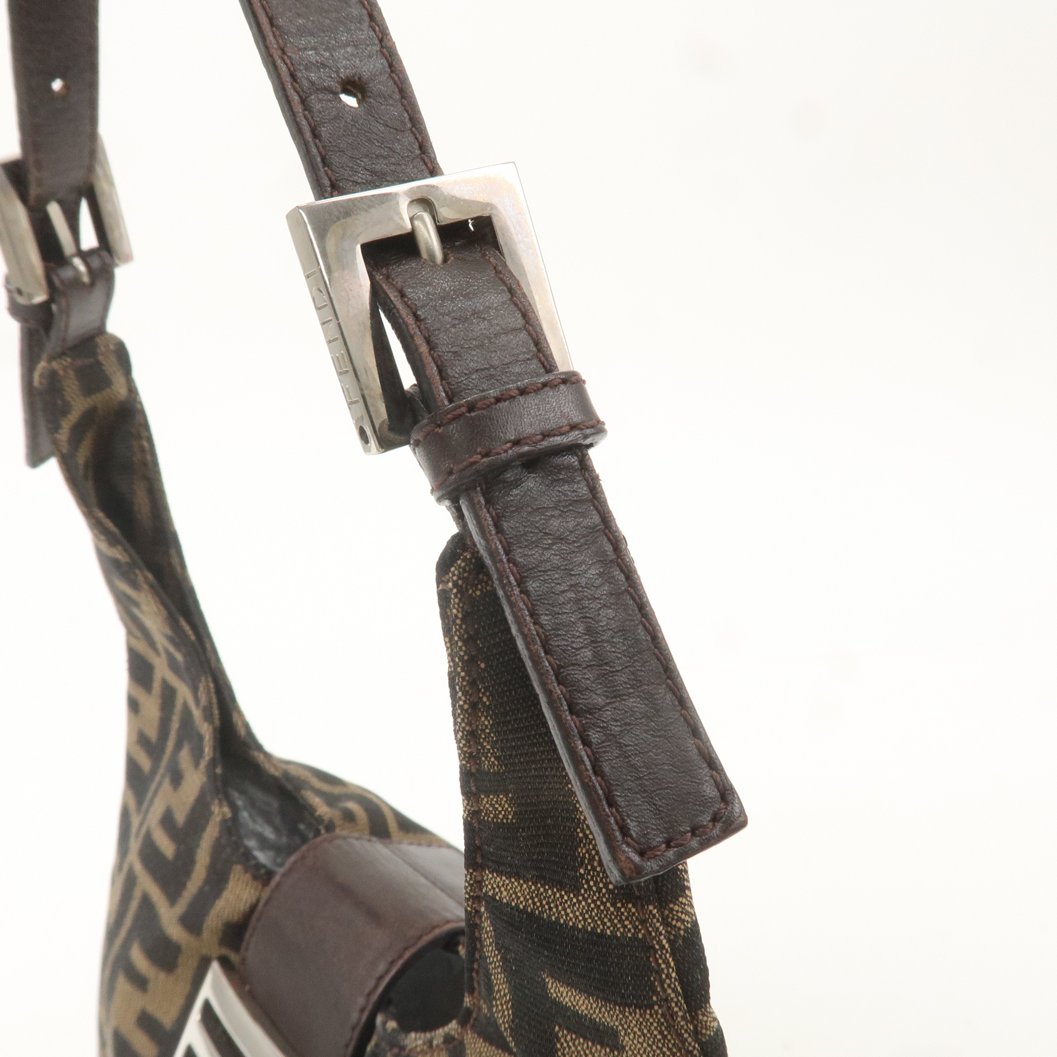FENDI Zucca Canvas Leather Shoulder Bag Khaki Brown Black 26686