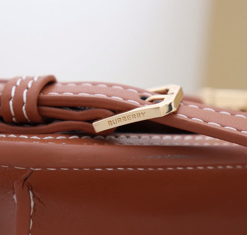 Burberry Bags - BG Bags - 639
