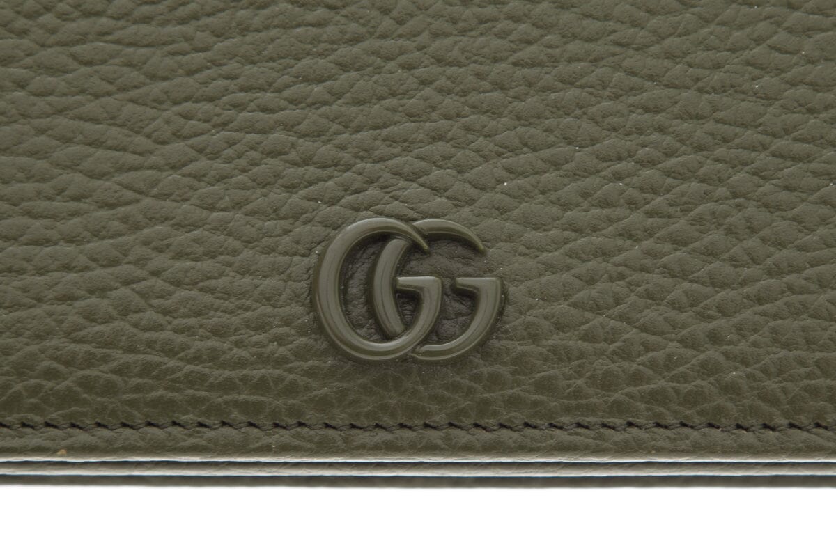 Gucci Green Leather Wallet on Chain Cross-Body