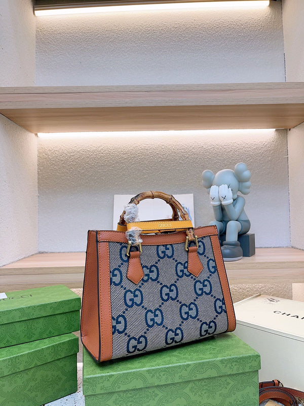 Luxury - Gucci Bags - 114