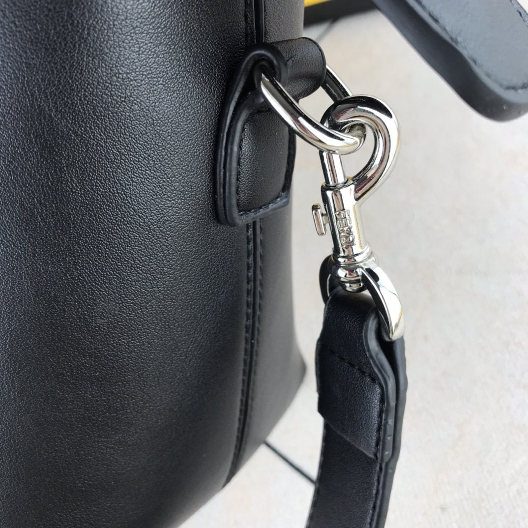 Luxury  Bags Fendi 040