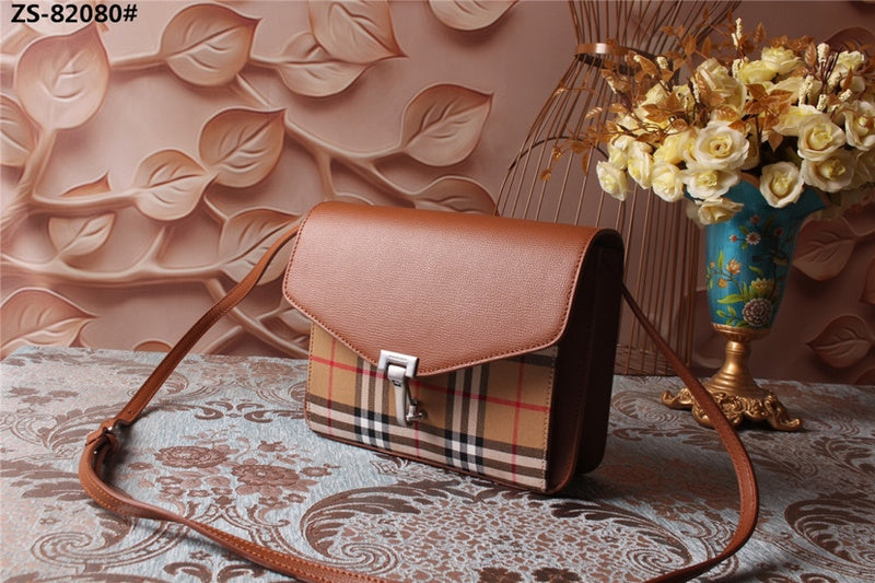 Burberry Bags - BG Bags - 1071