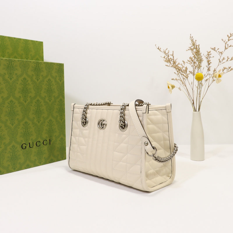 GGG - Bags District - 064