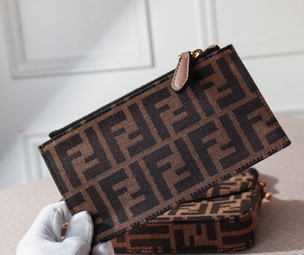 Luxury  Bags Fendi 068