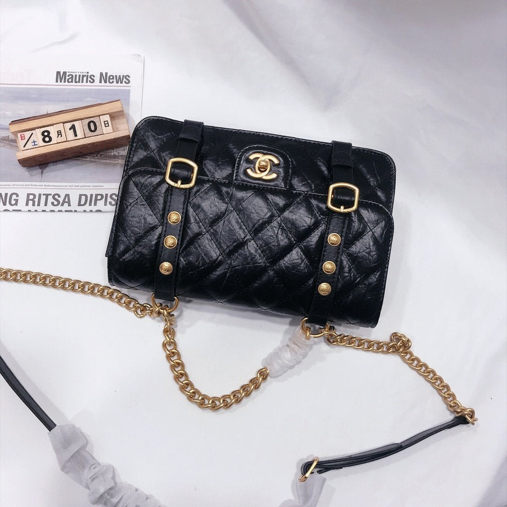 Designer Handbags Chanel 213