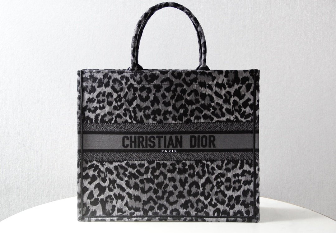 Designer Handbags dior 260