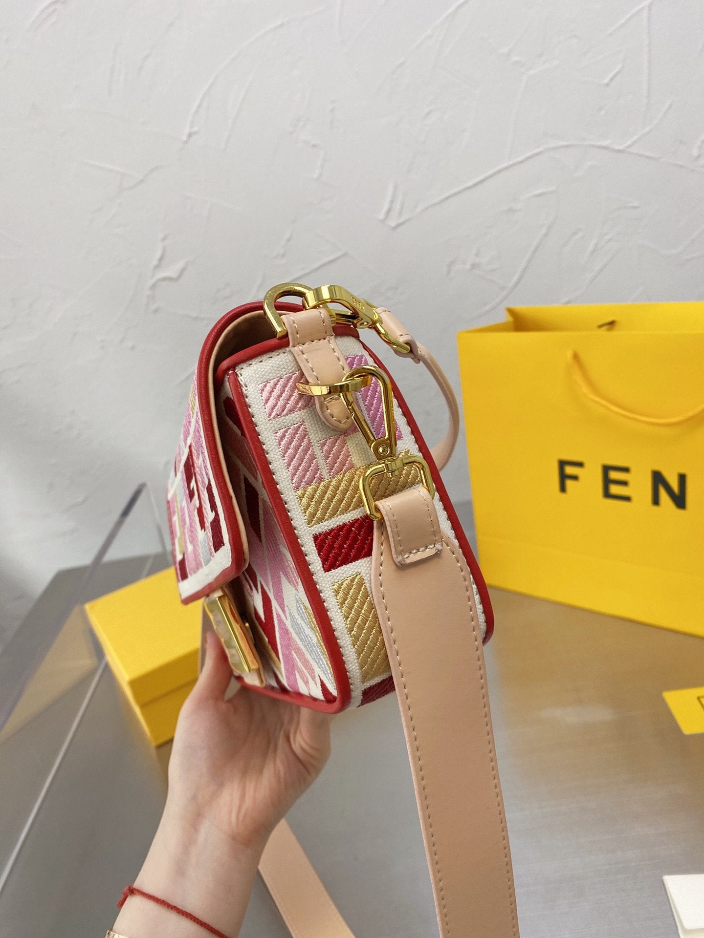 Luxury  Bags Fendi 119