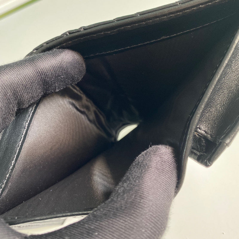 Gucci   Luxury Bags  934