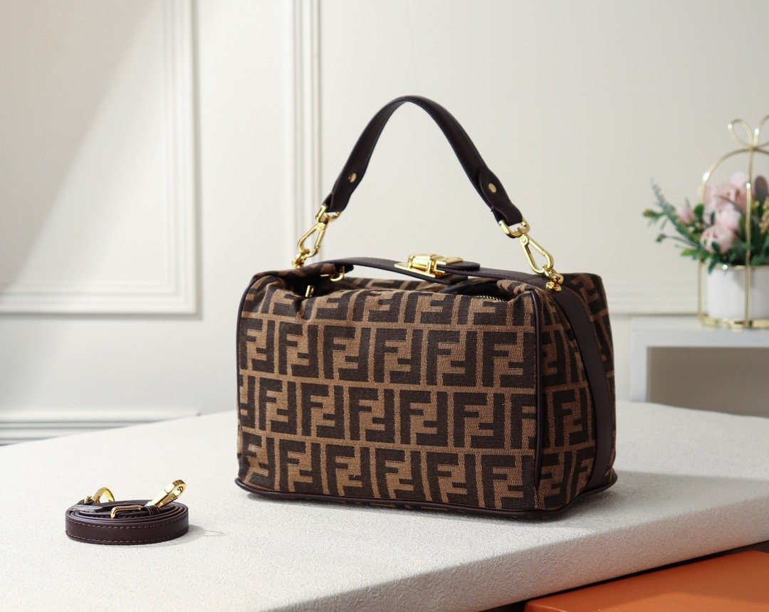 New Arrival Bags Fendi 100