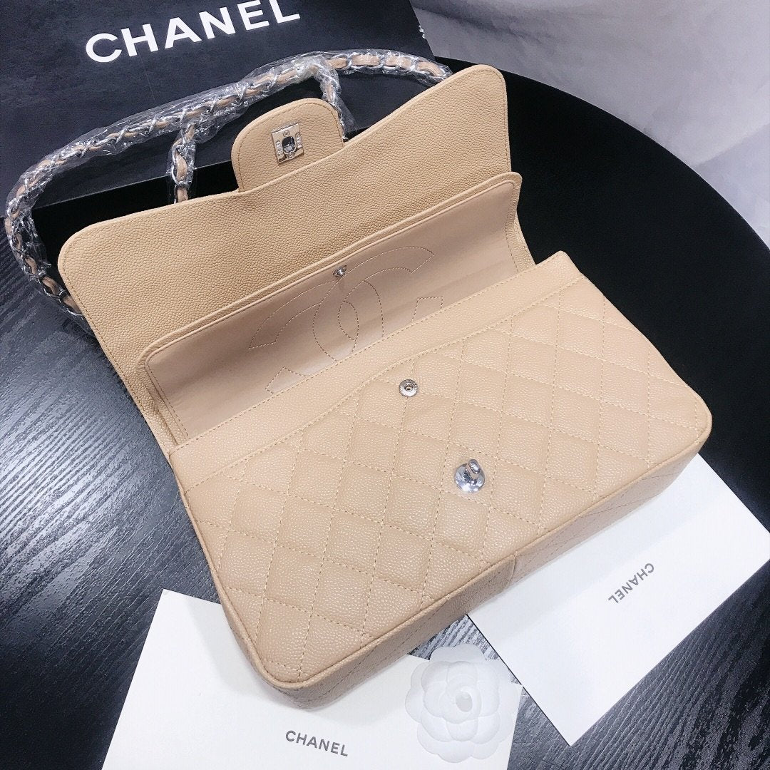 Designer Handbags Chanel 209