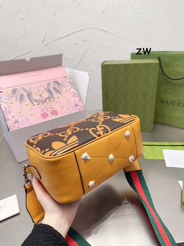 Luxury - Gucci Bags - 275