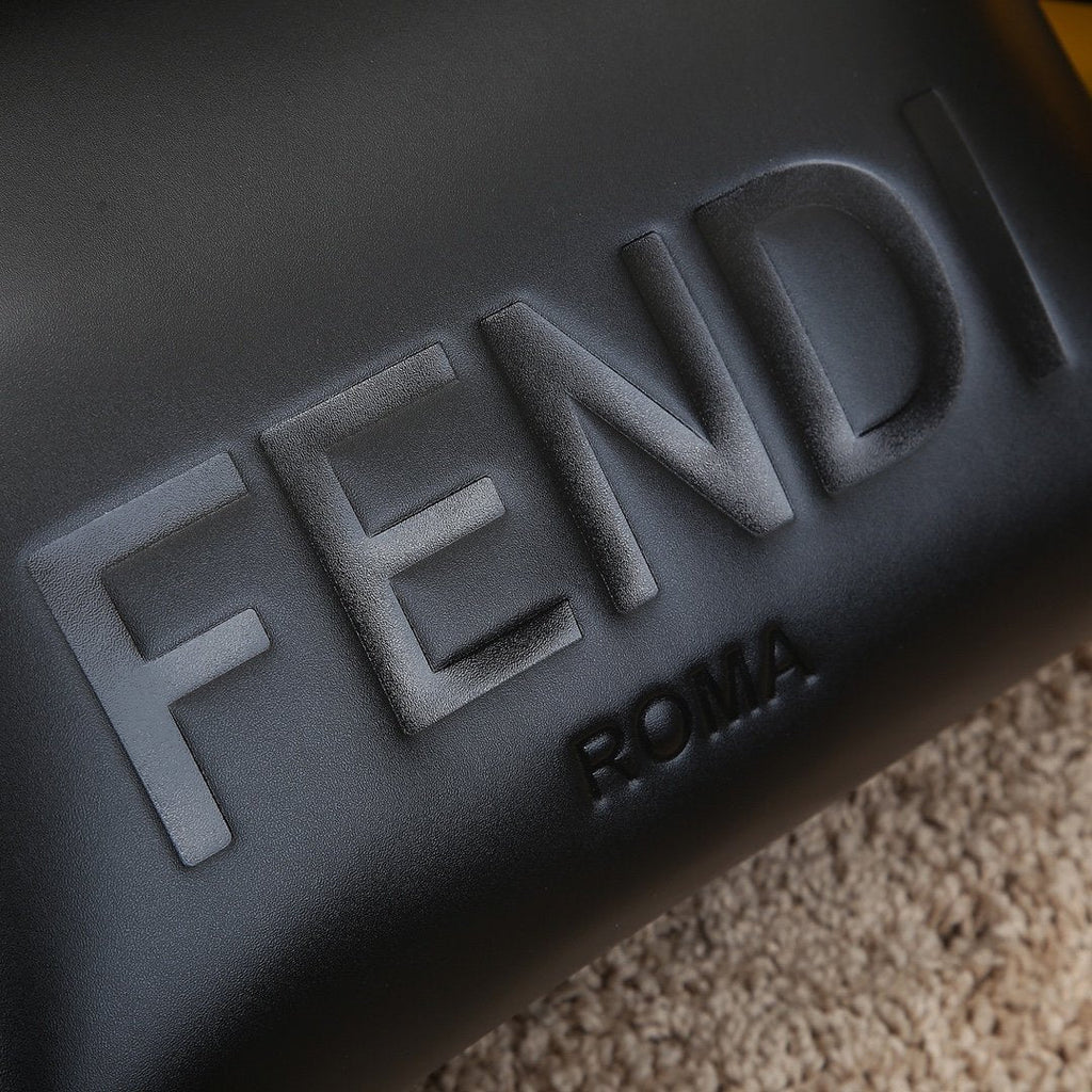 Designer Handbags Fendi 164