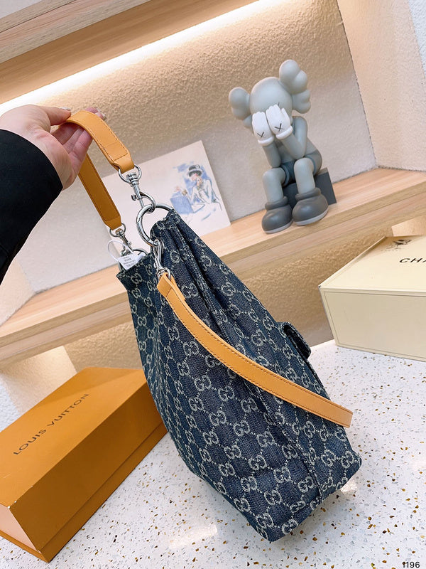 Luxury - Gucci Bags - 181