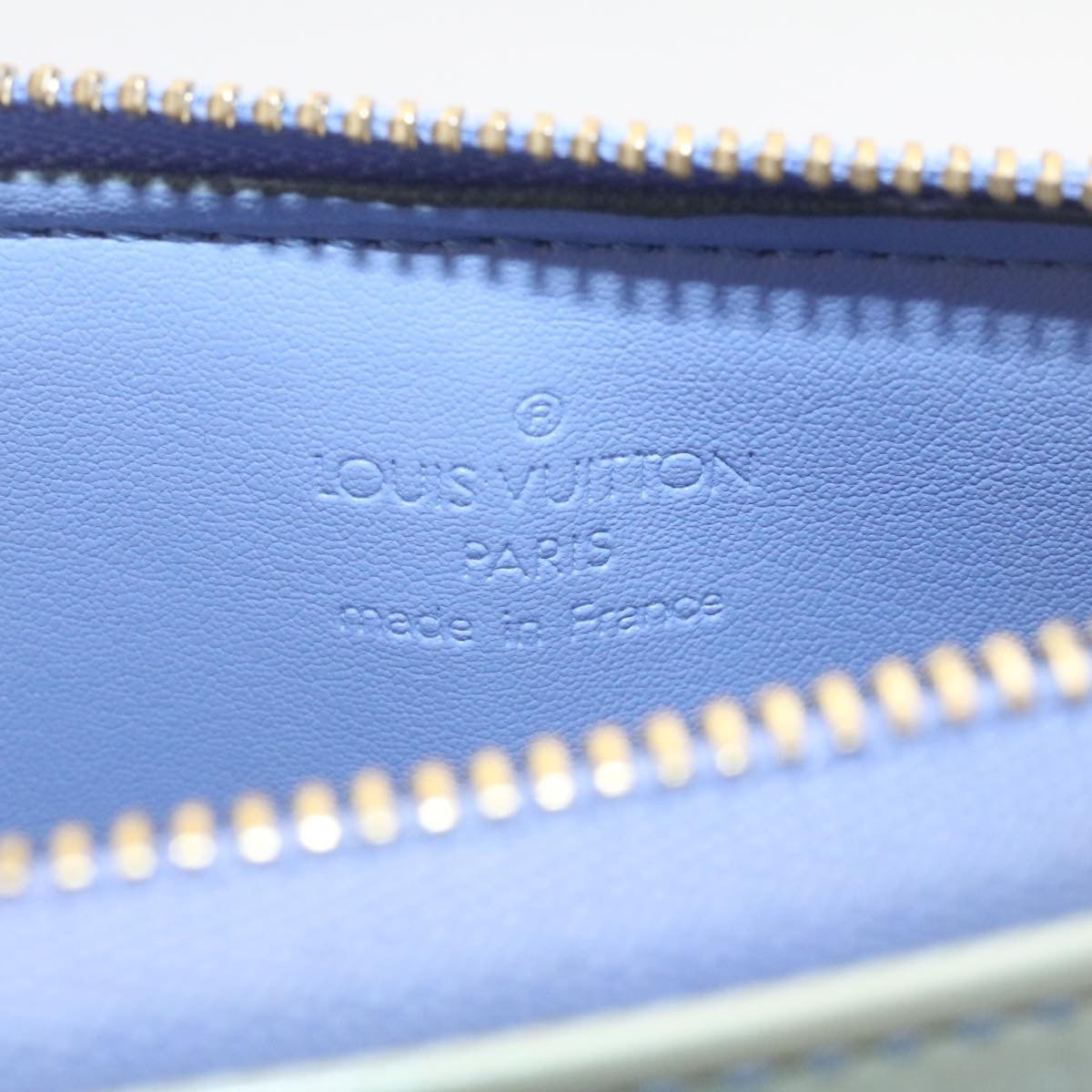 Louis Vuitton Light Blue Patent leather Lexington clutch bag