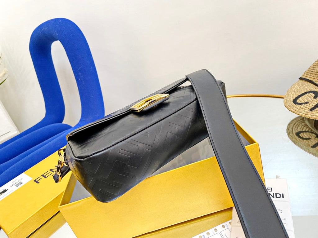 Luxury  Bags Fendi 257