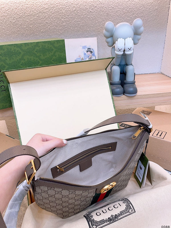 Luxury - Gucci Bags - 193