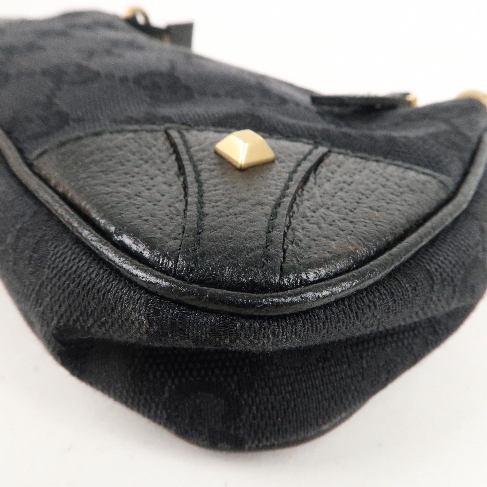 GUCCI GG Canvas Leather Chain Hand Bag Pouch Black 120940