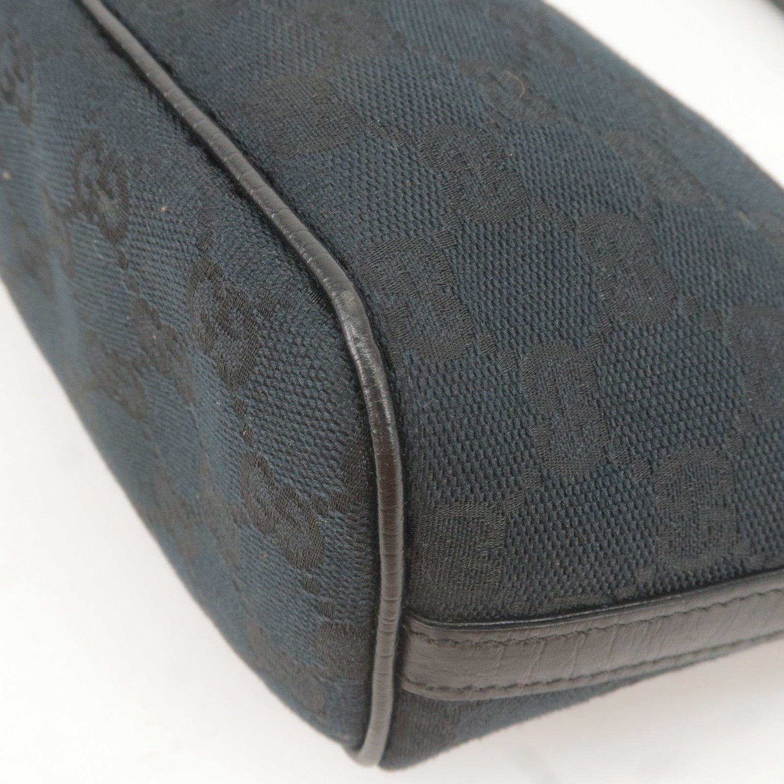 GUCCI GG Canvas Leather Boat Bag Hand Bag Black 141809