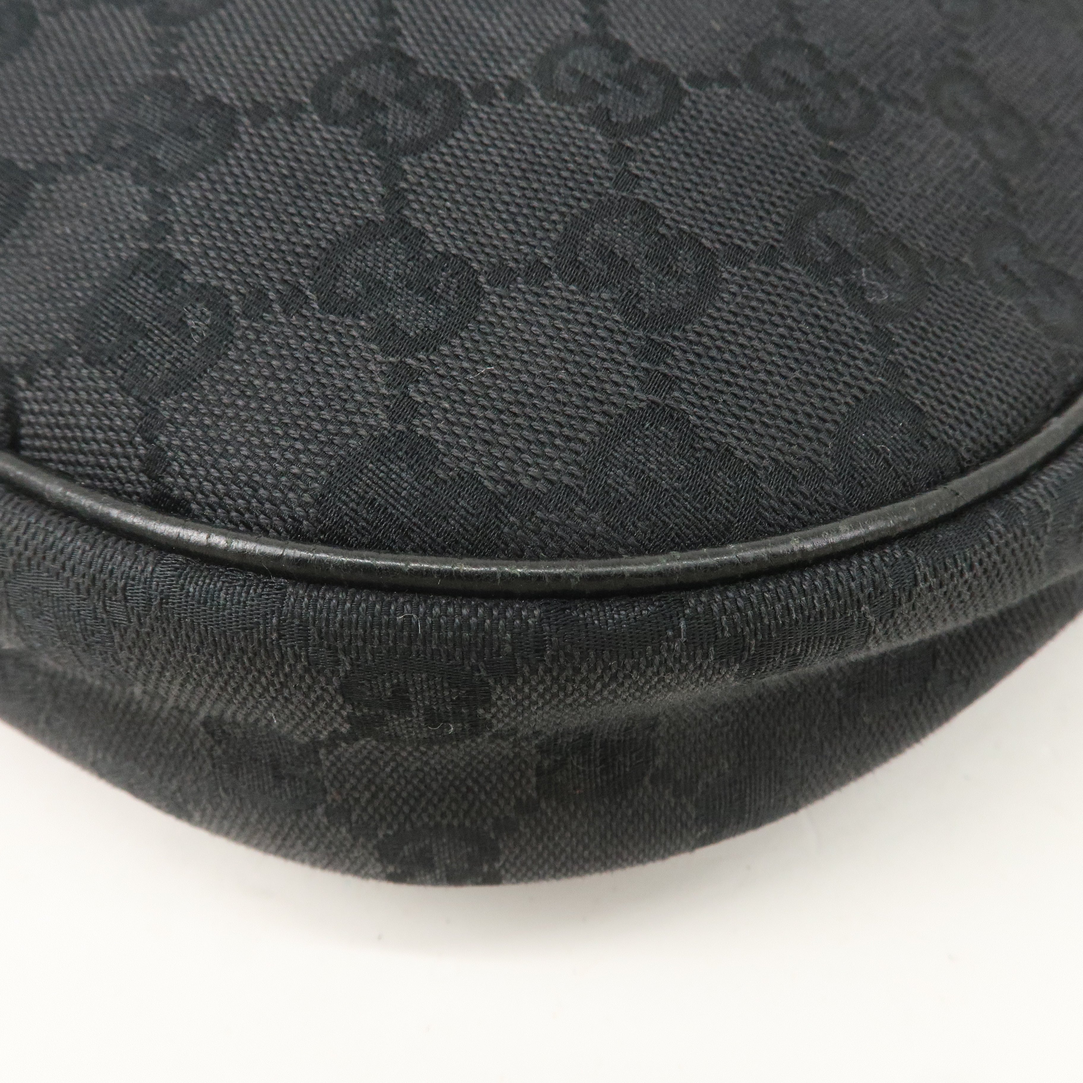GUCCI GG Canvas Leather Shoulder Bag Cross Body Black 122790