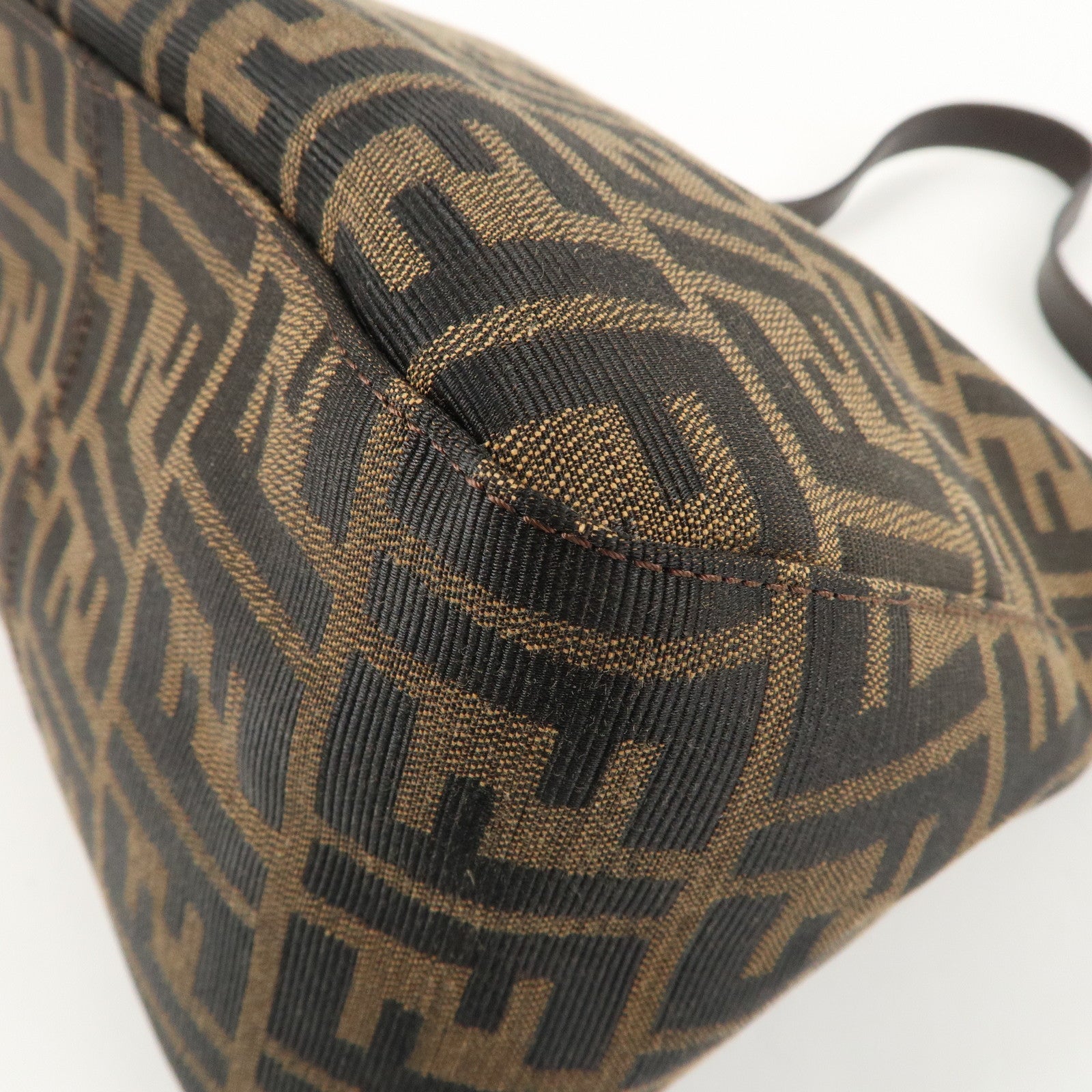 FENDI Zucca Canvas Leather Shoulder Bag Brown 222826