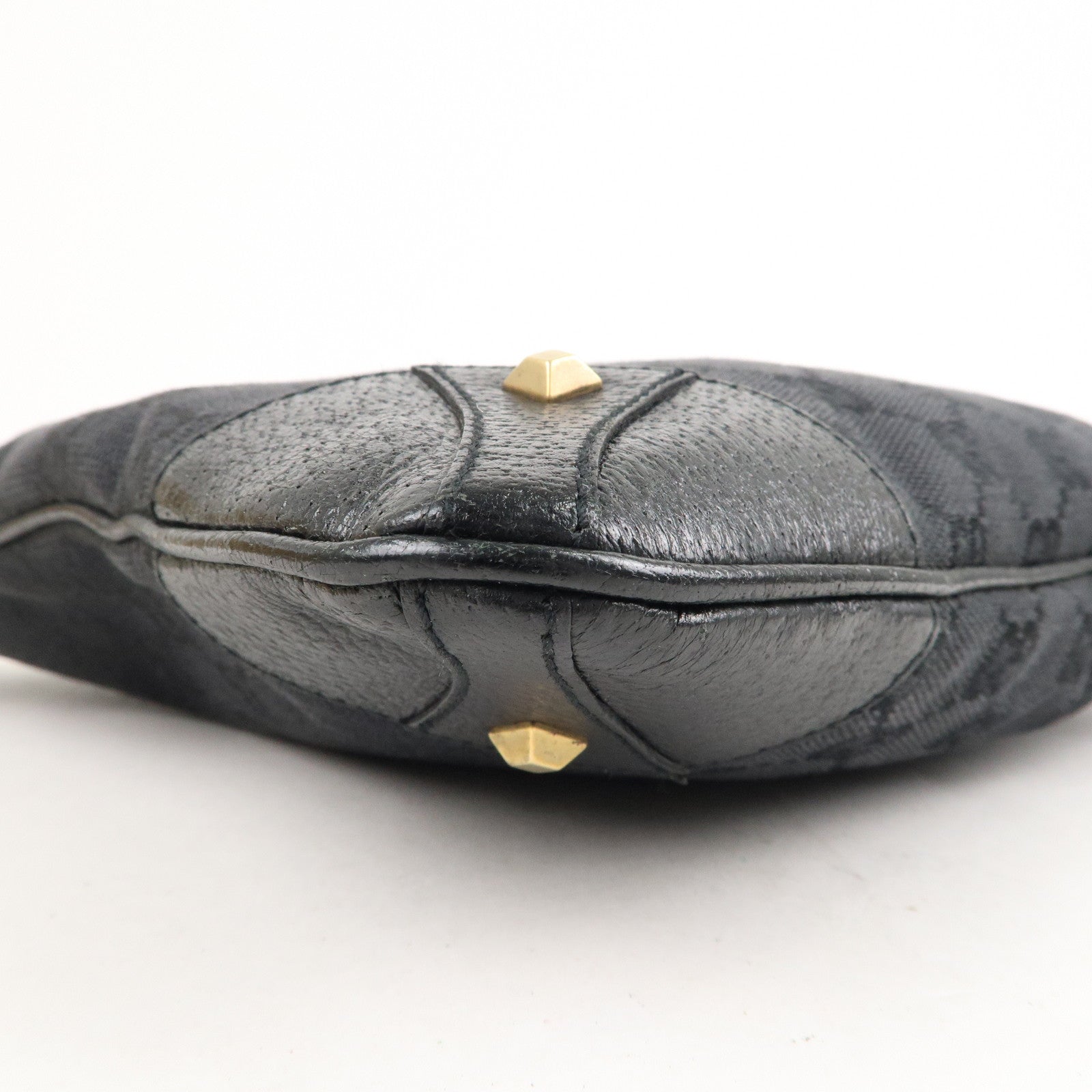 GUCCI GG Canvas Leather Studs Shoulder Bag Black 120893