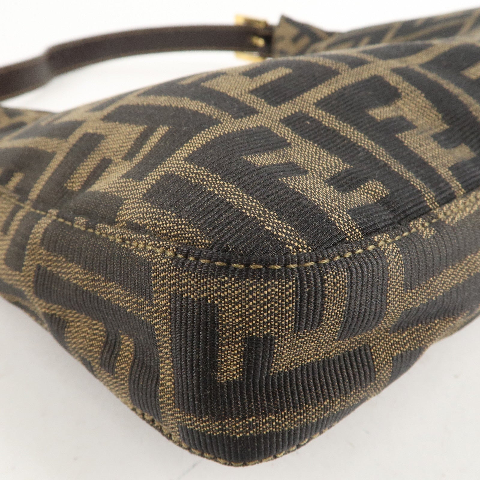 FENDI Zucca Canvas Leather Shoulder Bag Brown Black 26569