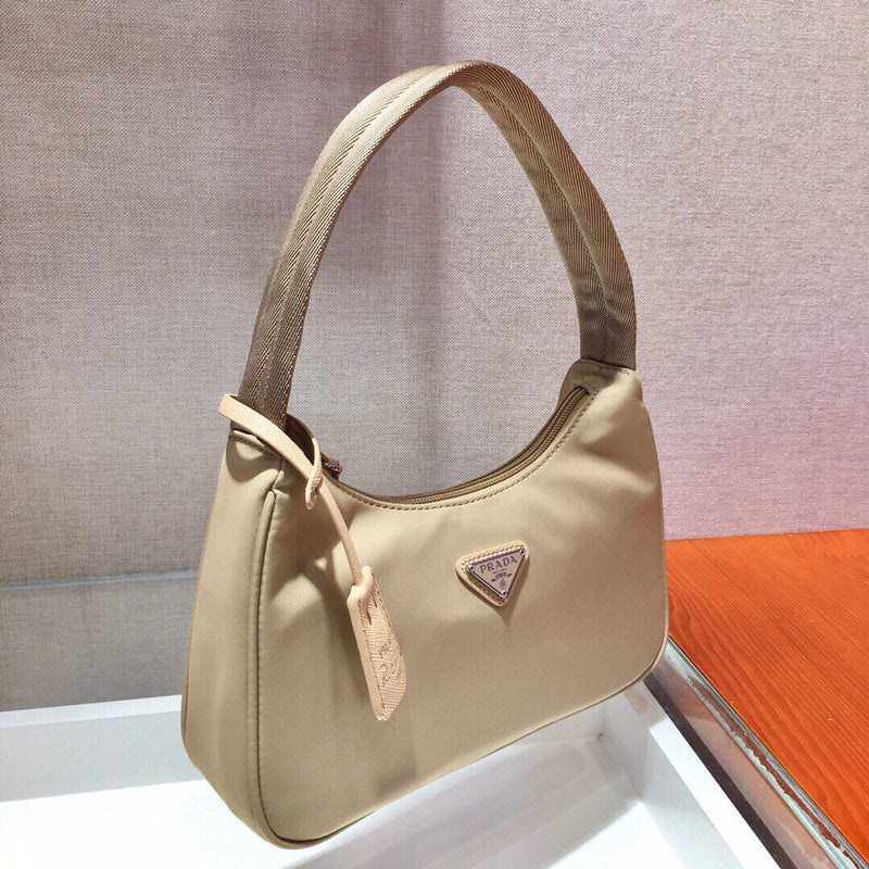 PDA - Bags District - 053