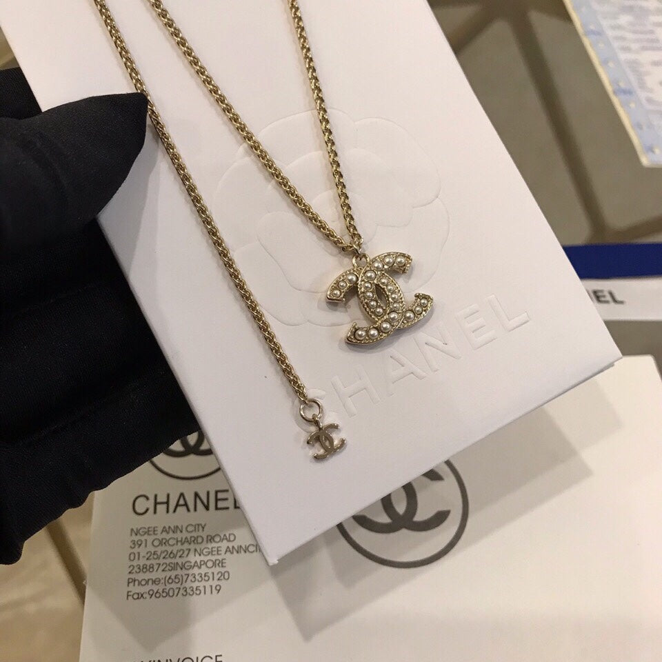 BG - Holiday Necklace chanel024